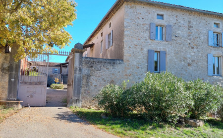 Centre de Soins Médicaux et de Réadaptation en Addictologie Virac